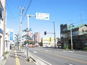 国道101線との交差点 国道101線との交差点